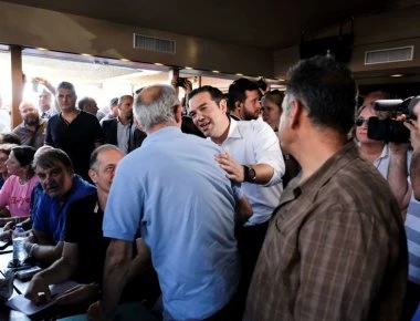 Α.Τσίπρας: «Δικός μας είναι αυτός ή η κόρη σου είναι αυτή;» - Νέα «γκάφα» του πρωθυπουργού ή παρανόηση;